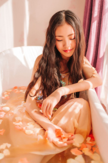 漂亮的妹妹在线